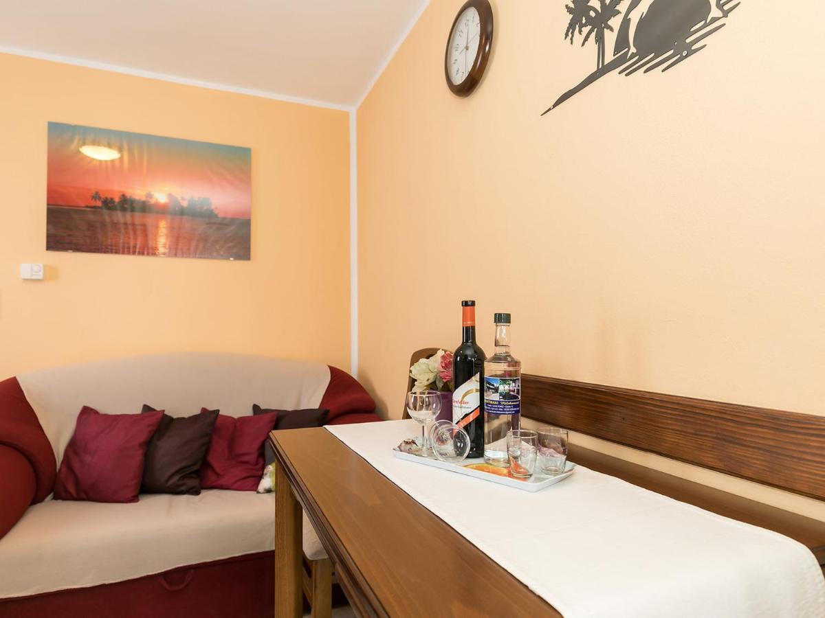 Apartments Davorka Poreč Eksteriør billede